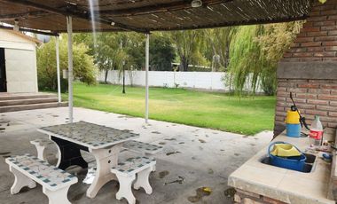 CASA QUINTA AMOBLADA. 4200 M2 DE TERRENO. POCITO