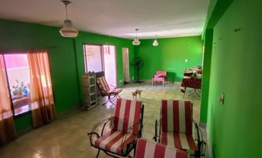 Casa en venta en Ezpeleta Este