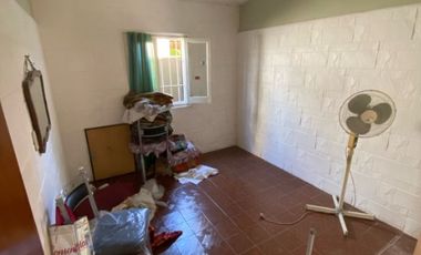 Casa en venta en Ezpeleta Este