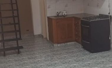 Casa PH en venta en Wilde Centro