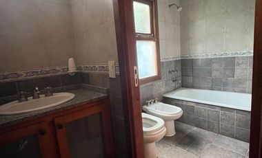 Venta Casa 6 ambientes en Sierra de los Padres