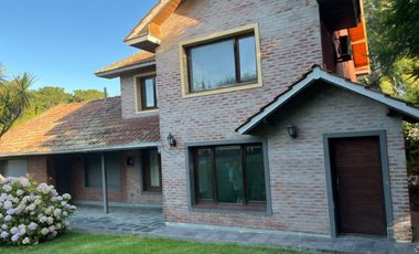 Venta Casa 6 ambientes en Sierra de los Padres