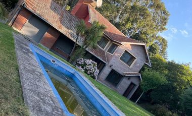 Venta Casa 6 ambientes en Sierra de los Padres