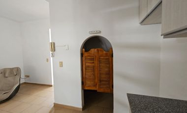 CASA/ DUPLEX 3 AMBIENTES COCHERA/PILETA/ALTILLO