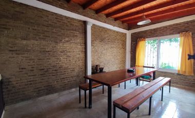 CASA 4 AMBIENTES EN VENTA EN QUILMES OESTE QUINCHO