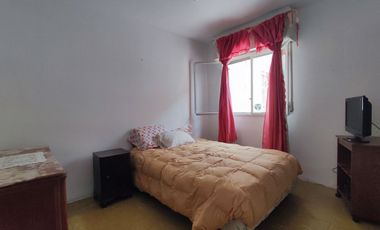 CASA 4 AMBIENTES EN VENTA EN QUILMES OESTE QUINCHO