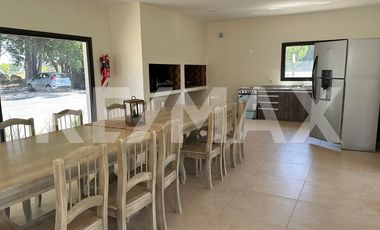 DEPARTAMENTO 1 DORMITORIO CANALES PB CON JARDÍN