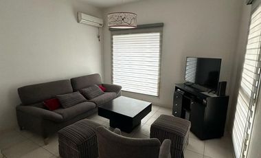 ALQUILER  CASA 4 AMBIENTES NORDELTA