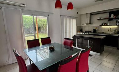 ALQUILER  CASA 4 AMBIENTES NORDELTA