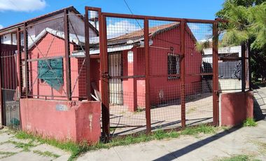 VENTA CASA 3 AMB A REFACCIONAR EZPELETA