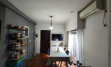 VENTA CASA 3 AMB A REFACCIONAR EZPELETA