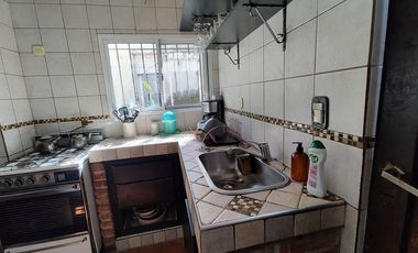 VENTA CASA 3 AMB A REFACCIONAR EZPELETA