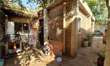 VENTA CASA 3 AMB A REFACCIONAR EZPELETA