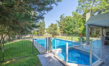 CASA 6 AMBIENTES PISCINA VISTA A GOLF SAINT THOMAS