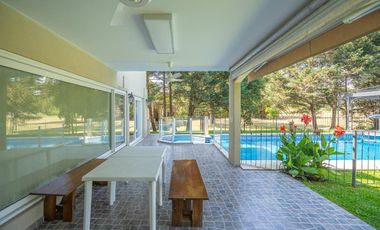 CASA 6 AMBIENTES PISCINA VISTA A GOLF SAINT THOMAS