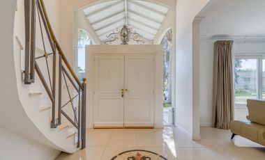 CASA 6 AMBIENTES PISCINA VISTA A GOLF SAINT THOMAS