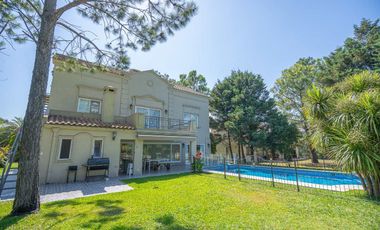 CASA 6 AMBIENTES PISCINA VISTA A GOLF SAINT THOMAS