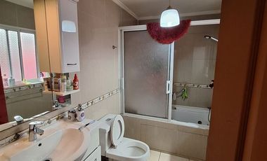 Casa en Venta en Manuela Errazuriz con Departamental