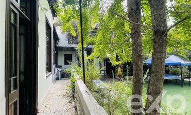 Casa en Arriendo en Moneda entre Cienfuegos y Barroso