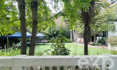 Casa en Arriendo en Moneda entre Cienfuegos y Barroso