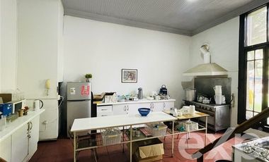 Oficina en Arriendo en Moneda entre Cienfuegos y Barroso