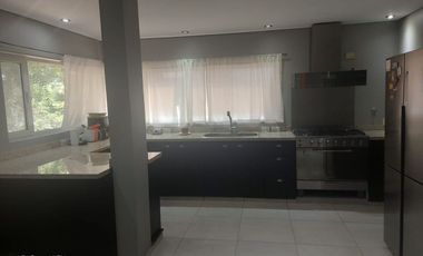 ALQUILER CASA 4 DORMITORIOS, PLOTTIER, NEUQUEN