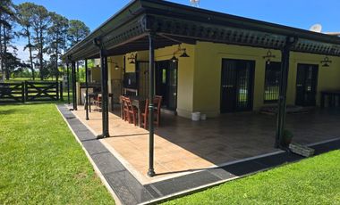 Venta Casa 6 ambientes en Exaltacion de la Cruz