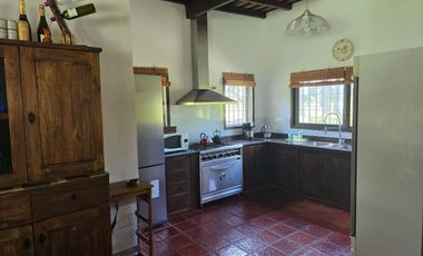 Venta Casa 6 ambientes en Exaltacion de la Cruz