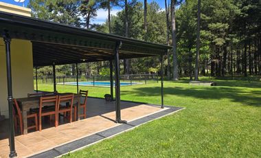 Venta Casa 6 ambientes en Exaltacion de la Cruz