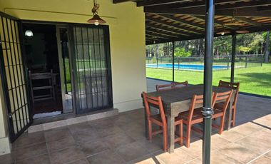 Venta Casa 6 ambientes en Exaltacion de la Cruz