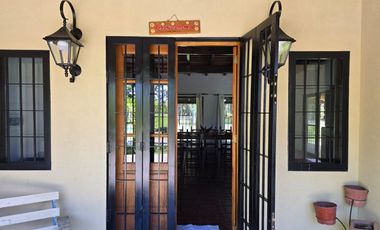 Venta Casa 6 ambientes en Exaltacion de la Cruz