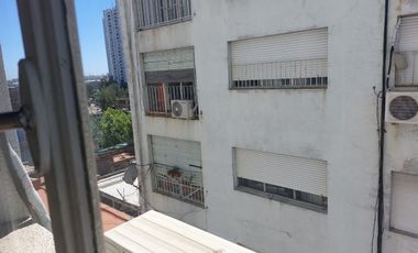 IMPORTANTE DEPTO/OFICINA DE 91m² AVELLANEDA CENTRO