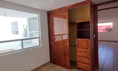 Vive cómodo en Jardines de Torremolinos – Departamento en Venta