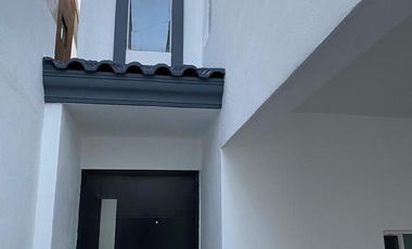 CASA EN RENTA COL. CONTRY LOS ENCINOS, GUADALUPE