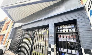 Venta Depósito sobre Av. H Yrigoyen. Zonificación S1R1. Remedios de Escalada.