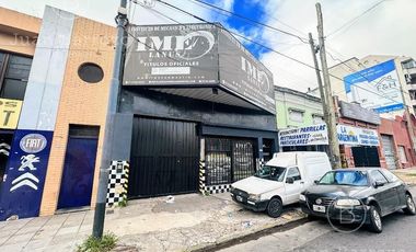Venta Depósito sobre Av. H Yrigoyen. Zonificación S1R1. Remedios de Escalada.