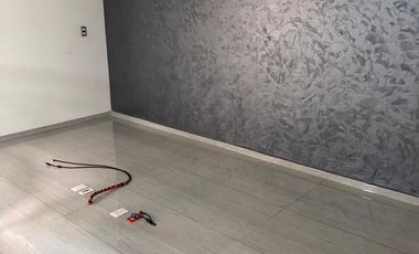 RENTA DE Excelente Local Comercial de 216M2