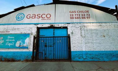 EXCELENTE GALPÓN DE AMPLIAS DIMENSIONES