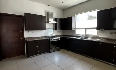 Casa en venta en San Alberto, Saltillo, Coahuila de Zaragoza
