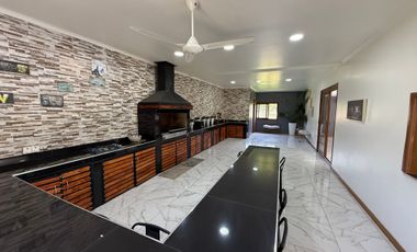 HERMOSA CASA EN PARCELA EN MEJOR CONDOMINIO DE BATUCO