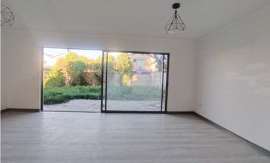 SE VENDE CASA VILLA ALEMANA PEÑABLANCA