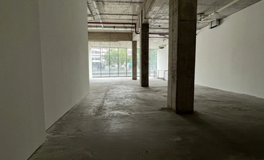 Arriendo Local Comercial, Vitacura