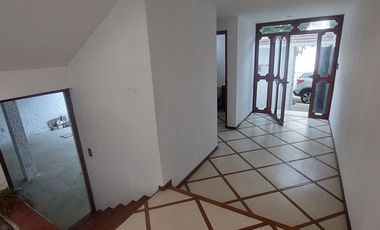 Casa en RENTA en Santa Cruz Del Monte
