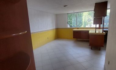 Casa en RENTA en Santa Cruz Del Monte