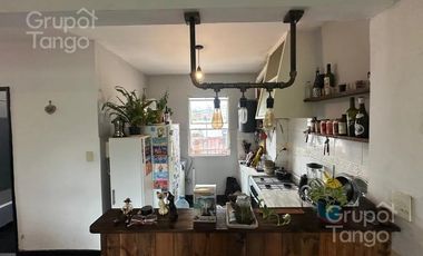 Venta Departamento Villa Urquiza Dos Ambientes Terraza