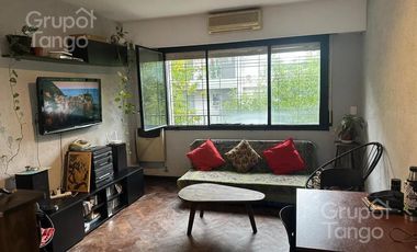 Venta Departamento Villa Urquiza Dos Ambientes Terraza