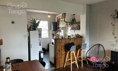 Venta Departamento Villa Urquiza Dos Ambientes Terraza