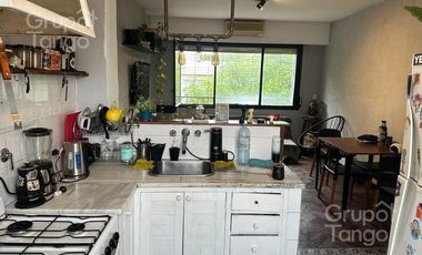 Venta Departamento Villa Urquiza Dos Ambientes Terraza