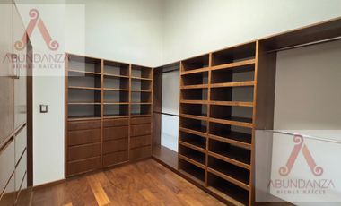 RESIDENCIA RENTA O VENTA METEPEC 4 RECAMARAS