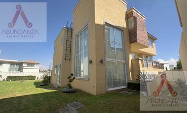 RESIDENCIA RENTA O VENTA METEPEC 4 RECAMARAS